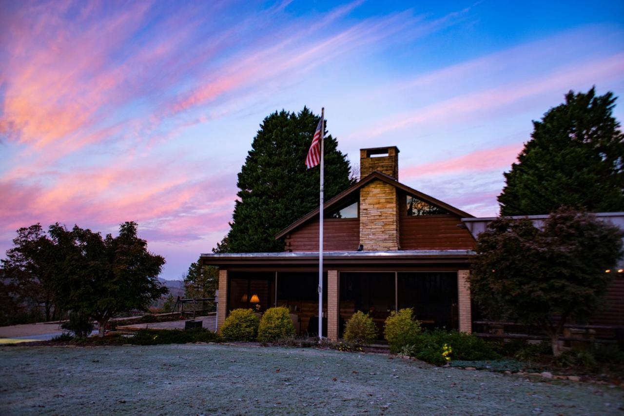 Mountain Top Inn And Resort Warm Springs Εξωτερικό φωτογραφία